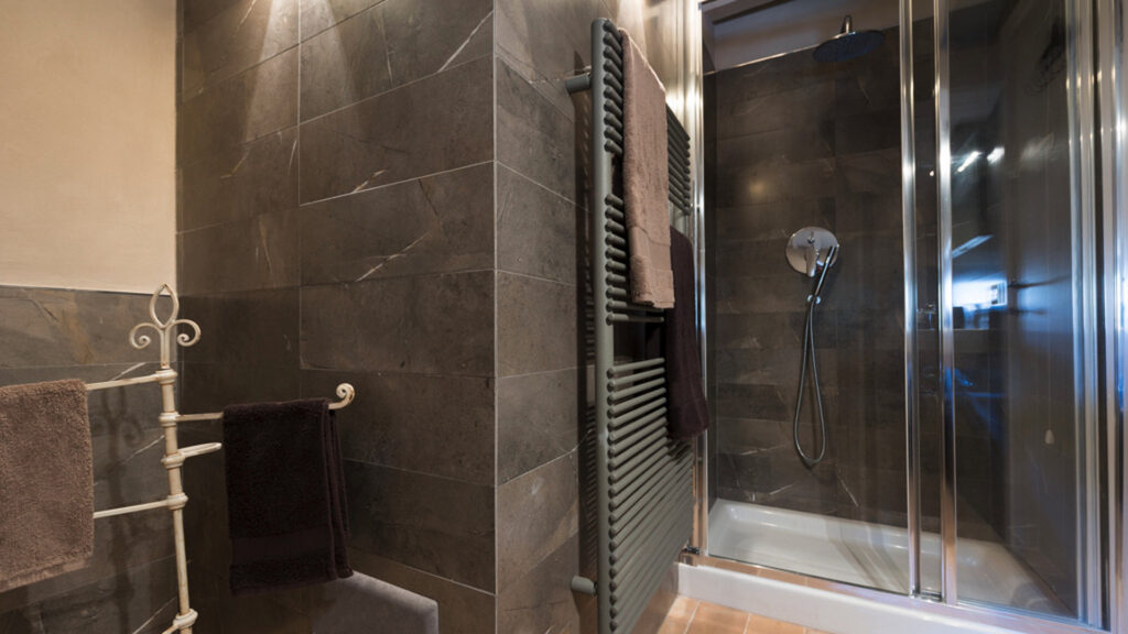 BELLEVUE BAGNO 1