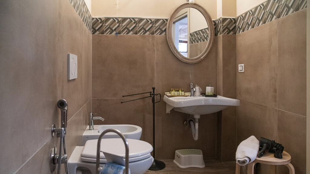 GRENIER BAGNO